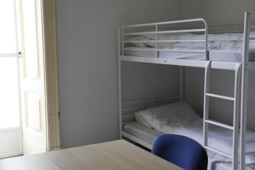 Naples City Centre House | 1bed in Basic 8 Bed Mixed Dorm (share Bathroom)