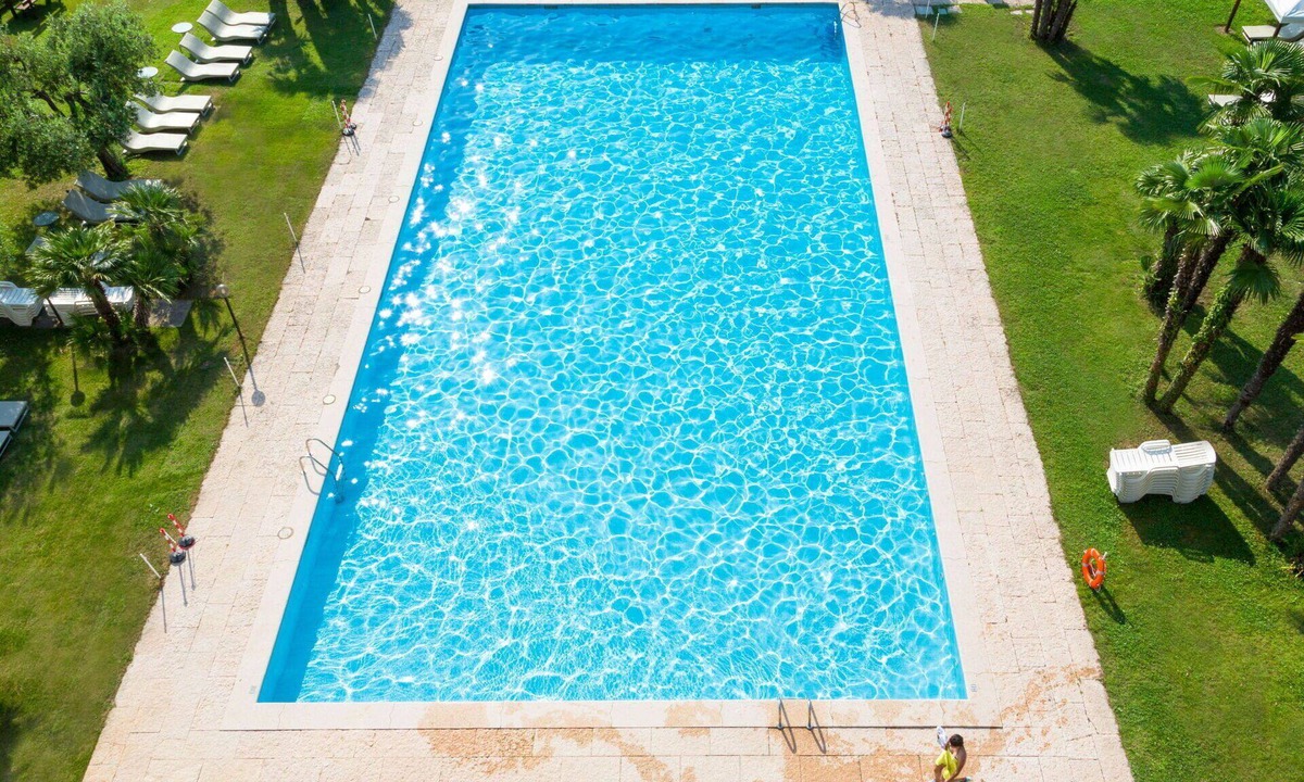 Riva del Garda Apartment | Lovely apartment for 5 people with pool, WIFI, TV and balcony