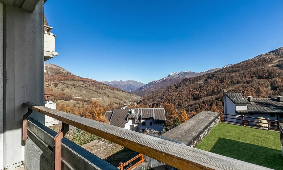 Sestriere Apartment | Wolf & Deer Apartment Ski-In Ski-Out 250m, Sestriere, Italy