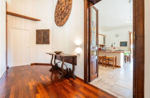 Poggio dei Pini Apartment | Apartment in Villa Pilato