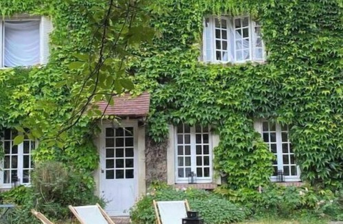 Saint-Pierre-de-Bailleul Villa | Belle Maison de Campagne et sa Maison D'amis