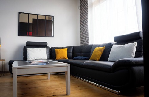 Troyes Apartment | Bright loft ideal for family, friends or business stays