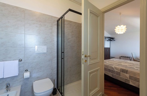 Santa Giulia Bed & Breakfast | Cava Ardè Rooms: on the hill of Santa Giulia, with a breathtaking view