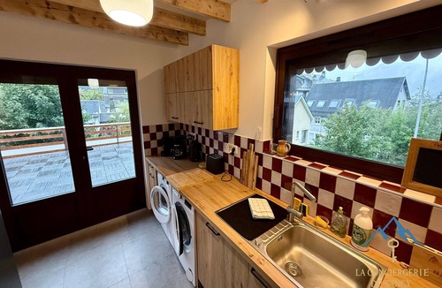 Mont-Dore Ski Chalet | Chalet with Expansive Panorama Terrace