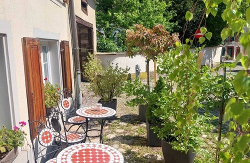 Waldenburg Apartment | Characteristic 18th-century apartment, hiking groups, families
