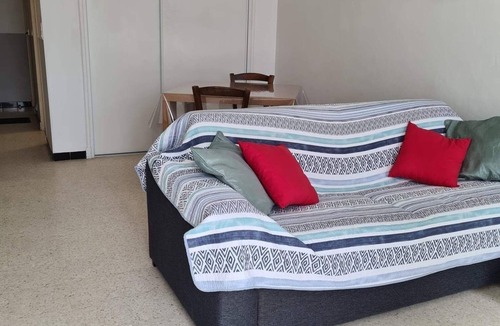Meze Apartment | Charming accommodation on the port of Mèze