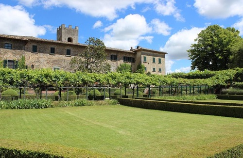 Badia Coltibuono Apartment | Eremo Fattore In Gaiole in Chianti, Tuscany