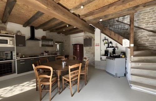 Chamesson House | Gite de scène