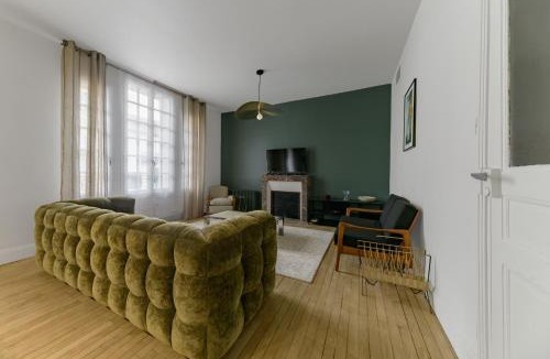 Gannat House | Grande Maison République - Maison design et climatisée en centre ville