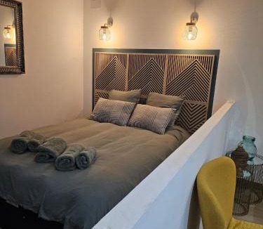Cravanche Apartment | La Dame - Parking Privé GRATUIT Proche GE Alstom & Centre-Ville