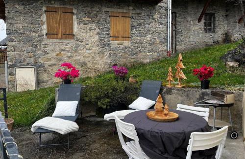 Albiez-Montrond Ski Chalet | La scierie de la grande ourse
