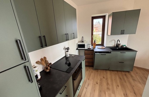 Pisano Apartment | Lake Breeze Apartment, 3 rooms and lake view