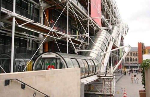 Quartier de l'Horloge Apartment | Le Marais - Pompidou Museum - Nice Apartment near Le Louvre & Notre Dame