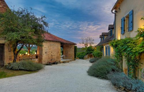 Sainte Croix de Beaumont House | Le Mas et Le Mazet Dordogne