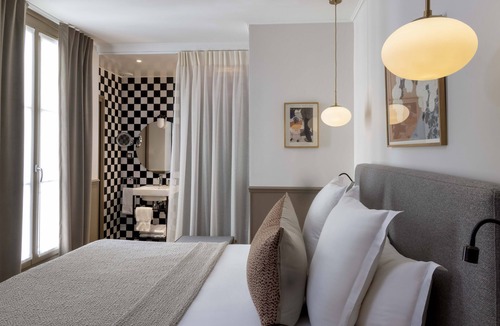 Arsenal Hotel | Le Petit Beaumarchais Hotel & Spa