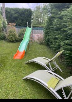 Alix Apartment | Logements chaleureux dans Maison avec piscine à 35 min de LYON