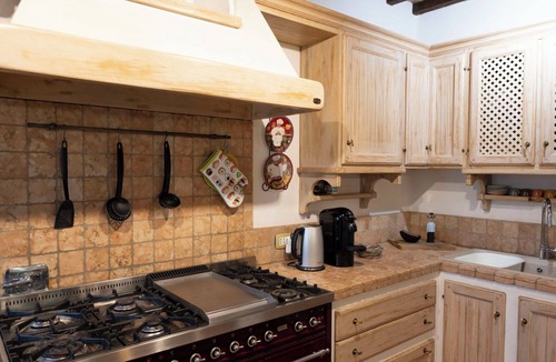 Panicale Apartment | Lovely apartment for 14 guests with A/C, WIFI, private pool, TV, patio and pets allowed