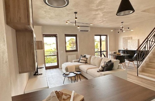 Guidonia Montecelio Apartment | Par71 - Marco Simone golf club Rome