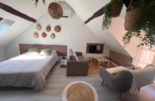 Nemours Apartment | Studio cosy - climatisation- Centre Nemours - Gare -