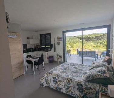 Crest Apartment | Studio indépendant vue magnifique et au calme