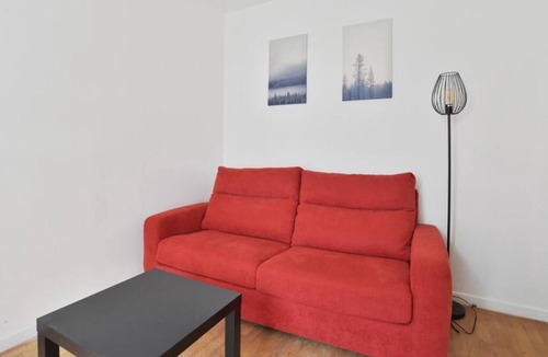 Juvisy-sur-Orge Apartment | Studio on quiet courtyard in town center