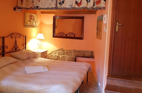 Collepardo Apartment | Studio - Sleeps 2 - Pets - Parking - Wifi