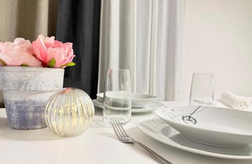 Einigen Apartment | Thunersee View Studio