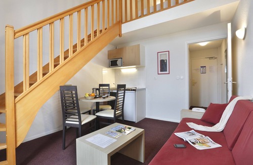 Epernay Hotel | Vacancéole - Les Demeures Champenoises Confort