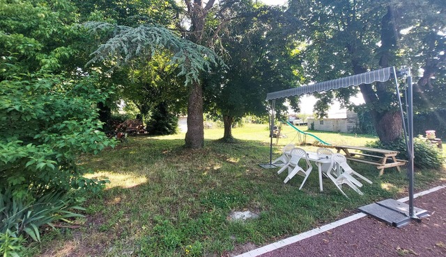 2 bedroom nice home in Allonnes