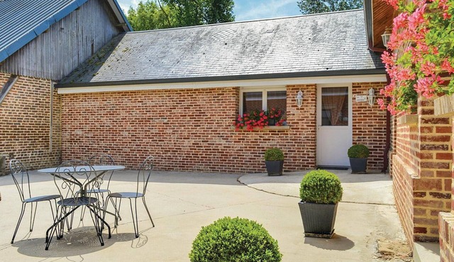 2 bedroom stunning home in Roisel