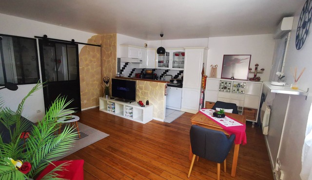 Appartement Chaleureux Proche Disney et Paris 44m2 Pour 4 Personnes