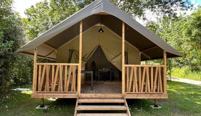 Camping 4 étoiles - Piscine - ccbgafg