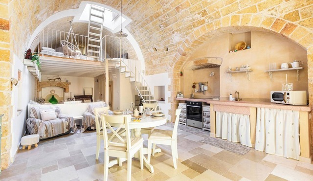 Casa del Grano by BarbarHouse