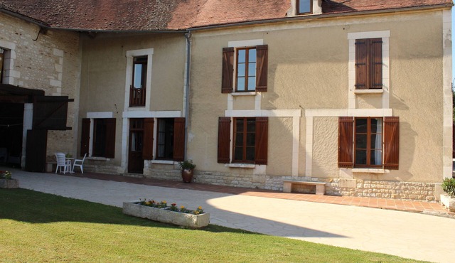 Charming farmhouse with swimming pool all ground floor 100 m2 Week-end 300 €