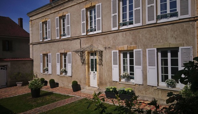 Charming well fitted gîte with all modern conveniences, Wi-Fi and large beds