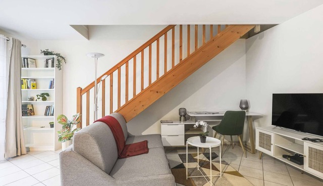 Chic apart duplex with parking