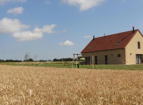 Gîte moderne à la ferme avec cheminée et wifi - FR-1-489-269