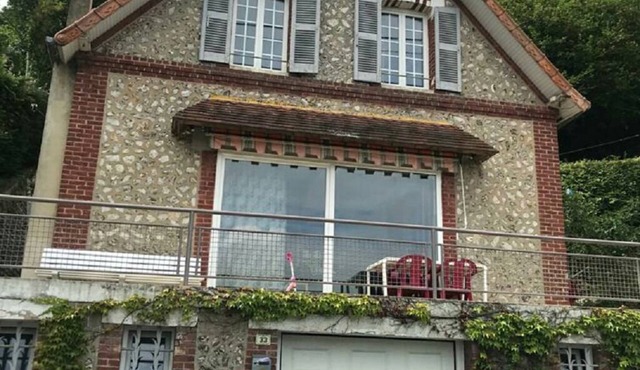 Gite Normandie, between SEA and COUNTRYSIDE, 400m from the SEA