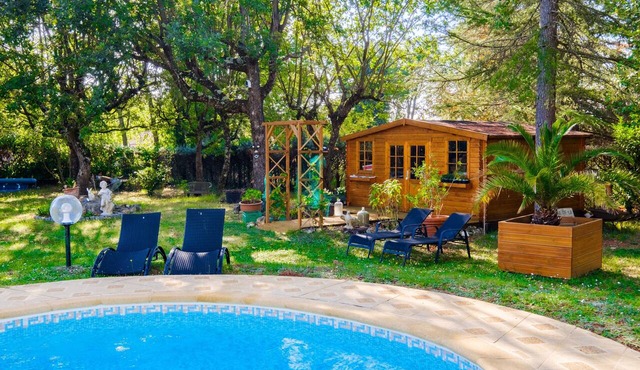 Holiday Apartment "Lou Paradou" with Shared Pool, Private Terrace & Wi-Fi