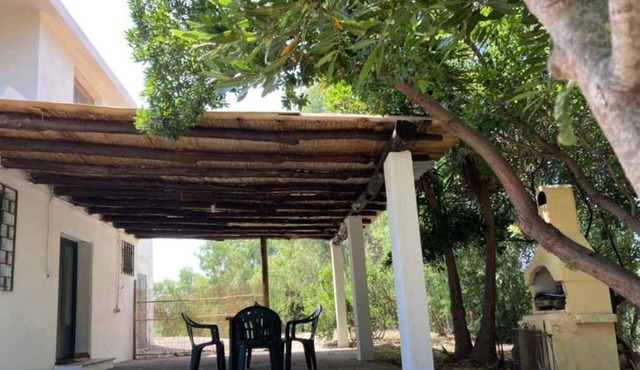 Holiday apartment with air conditioning, garden and terrace