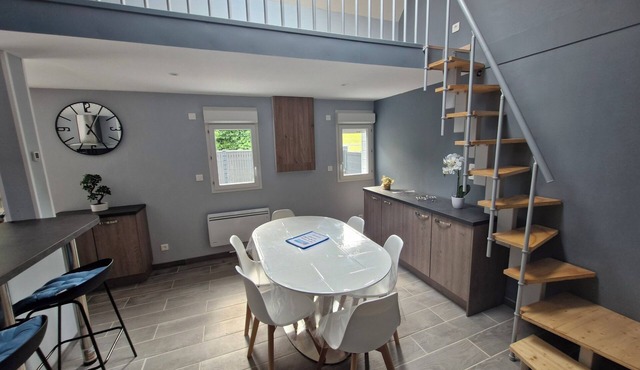 House 3★, Les 4 As, exceptional setting 800 m from the sea, sleeps 6.