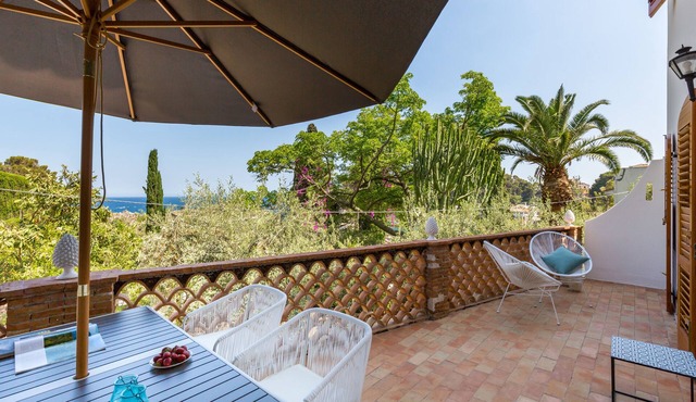 La Matrangela Charme Apartments "Il Giardino"