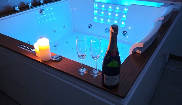 Loft "le Chic" - Jacuzzi King Size