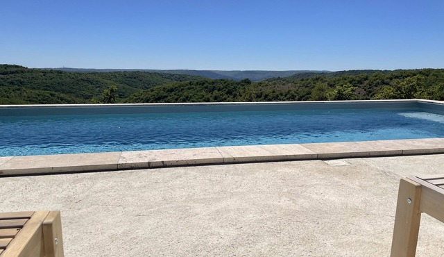 LUXURY HOUSE, PANORAMIC VIEW IN CAHORS