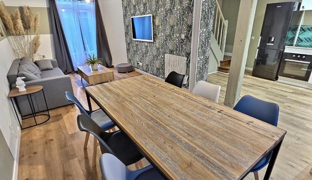 Maisonette Cozy, Neuf, Centre-ville, Wifi