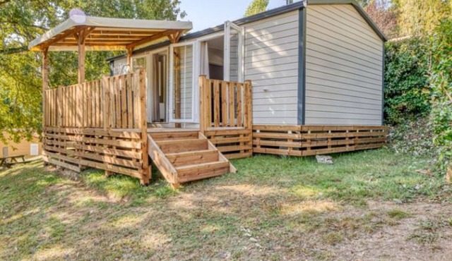 Mobile home with AC, pets welcome - 4 guests