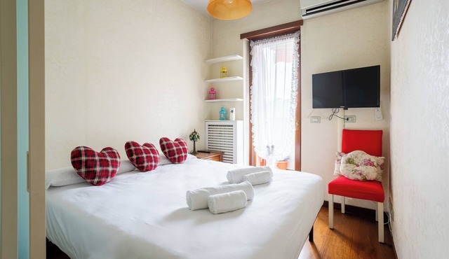 [Niguarda-Bicocca] Studio Apartment with balcony