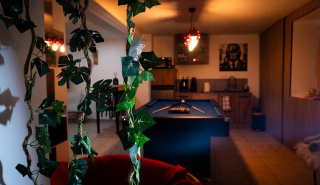 Perle d'eau-Love Room-Jacuzzi-Sauna-Proche Montbéliard et Belfort