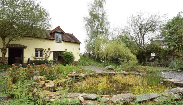 Quiet Normandy Hideaway