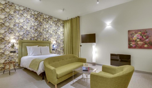 Villa Erizio Aparthotel - a bucolic and urban break